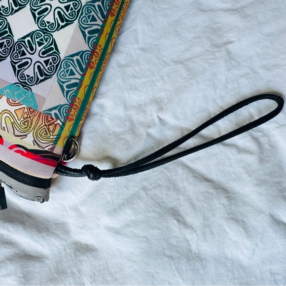 Le 4uadre Designer clutch Bag Or Laptop Sleeve Made In Italy Cushioned Neoprene - Picture 4 of 7